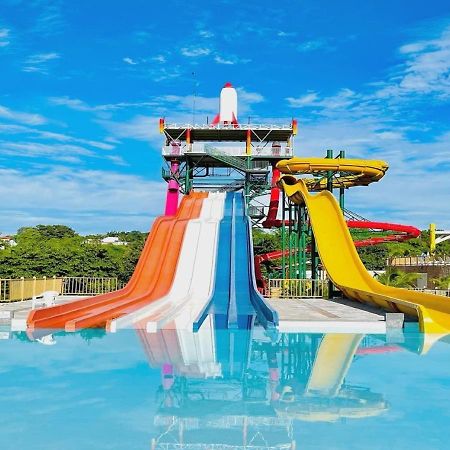 Villas Diroma Com Um Dia No Acqua Park, Splash E Slide กัลดัสโนวัส ภายนอก รูปภาพ