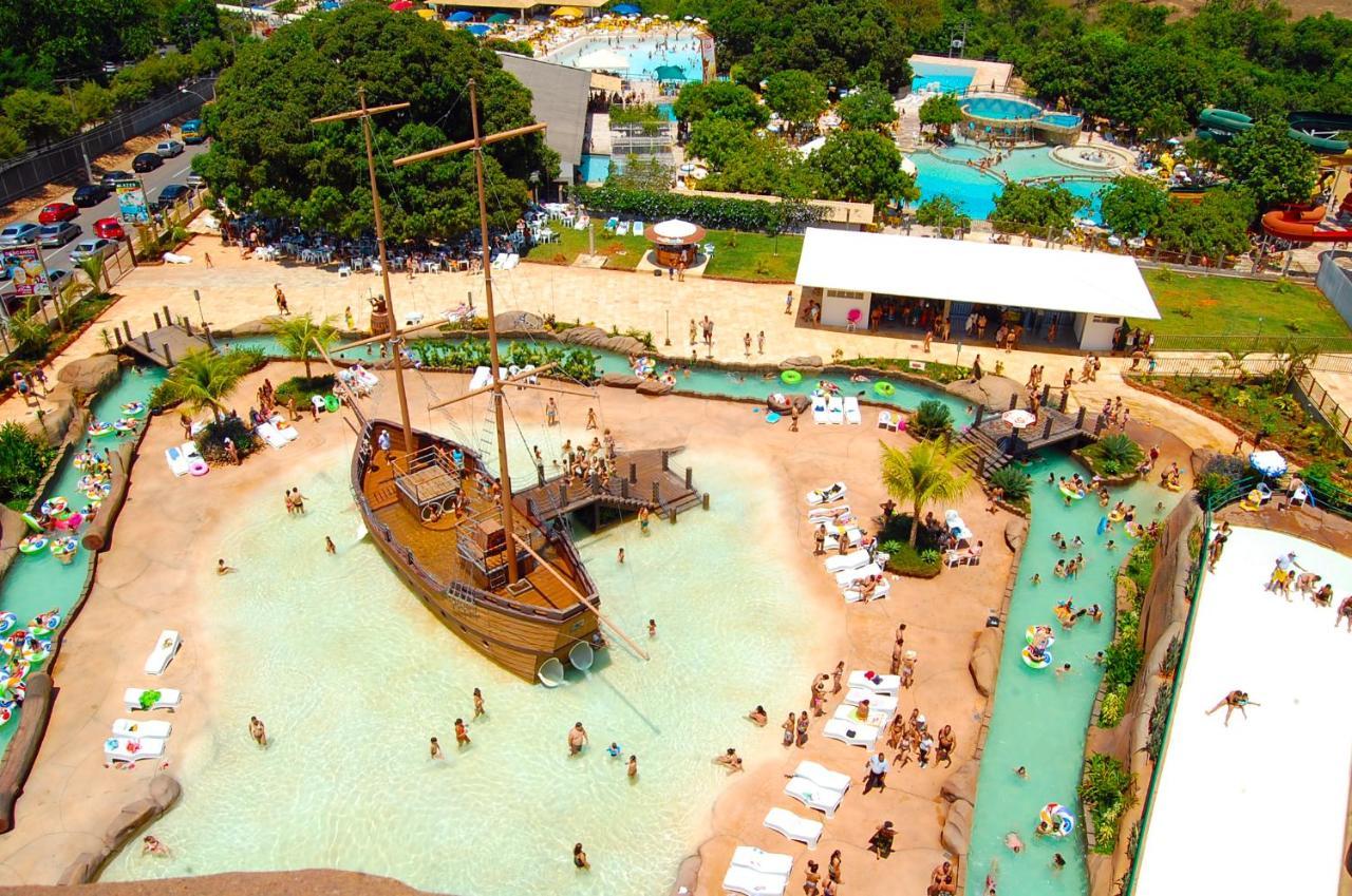 Villas Diroma Com Um Dia No Acqua Park, Splash E Slide กัลดัสโนวัส ภายนอก รูปภาพ