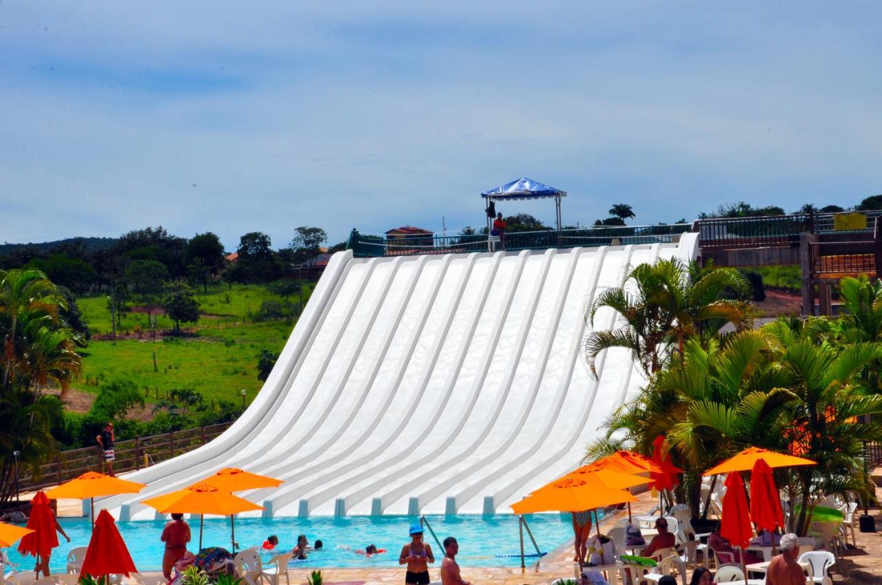 Villas Diroma Com Um Dia No Acqua Park, Splash E Slide กัลดัสโนวัส ภายนอก รูปภาพ