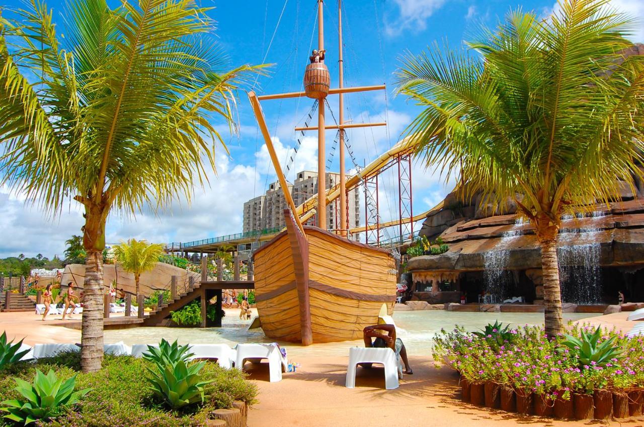 Villas Diroma Com Um Dia No Acqua Park, Splash E Slide กัลดัสโนวัส ภายนอก รูปภาพ
