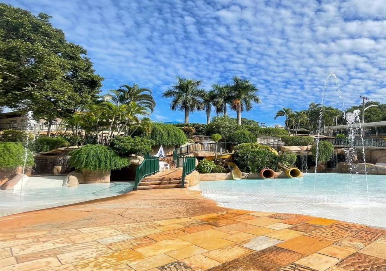 Villas Diroma Com Um Dia No Acqua Park, Splash E Slide กัลดัสโนวัส ภายนอก รูปภาพ