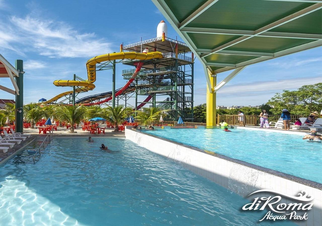 Villas Diroma Com Um Dia No Acqua Park, Splash E Slide กัลดัสโนวัส ภายนอก รูปภาพ